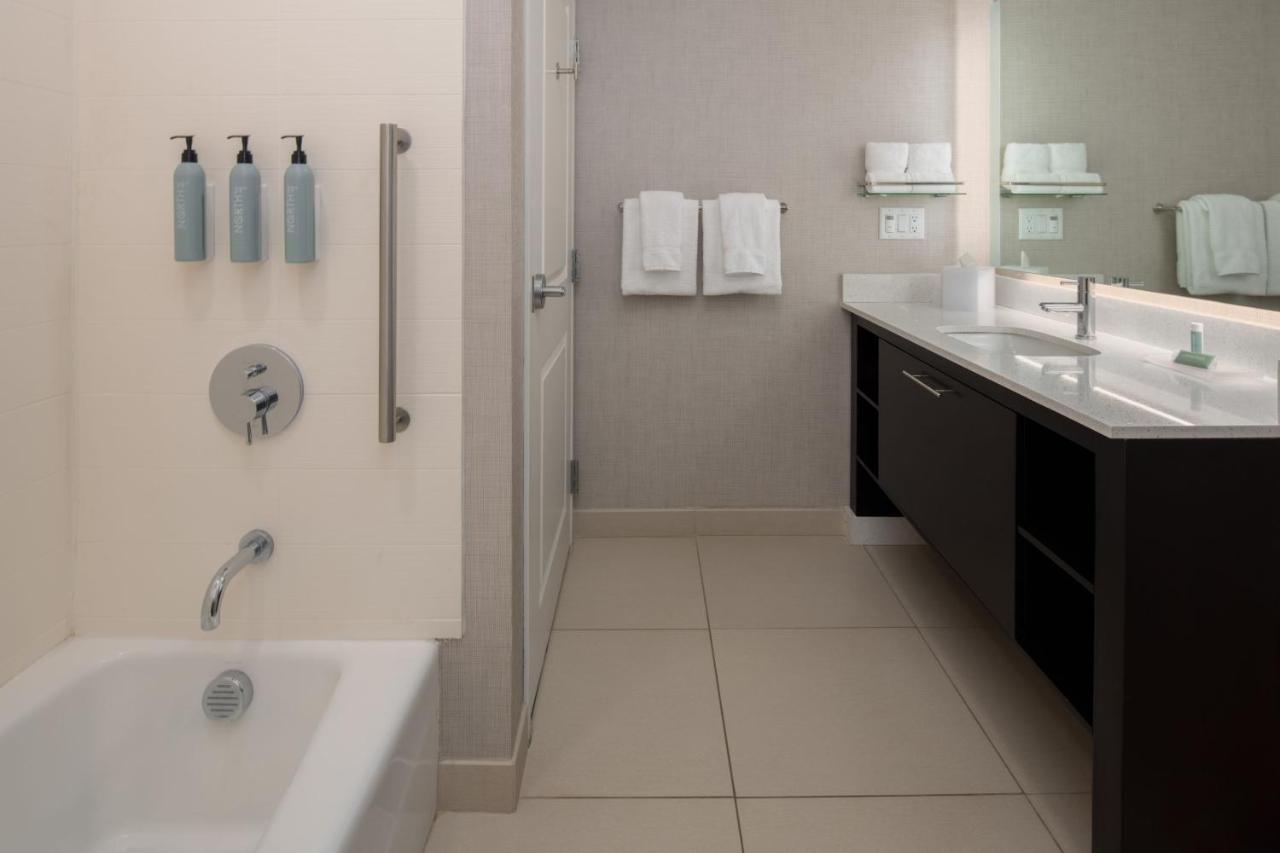 Residence Inn By Marriott Portland Vancouver Exterior photo